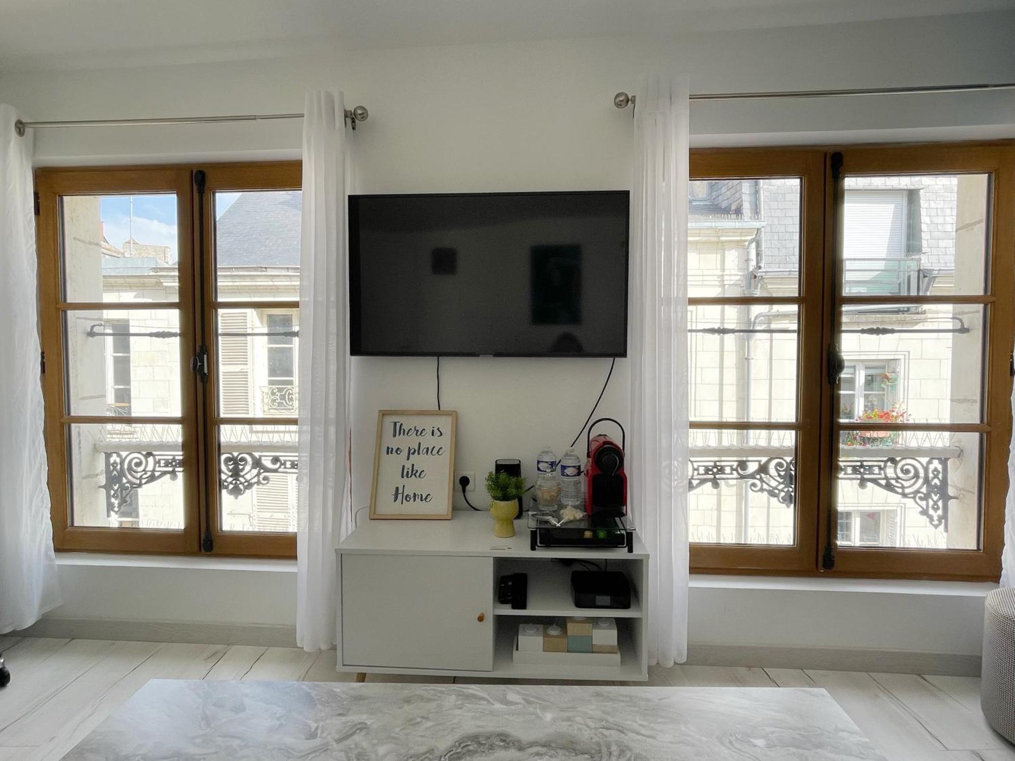 Magnifique Logement Au Pied Du Chateau Блуа Экстерьер фото