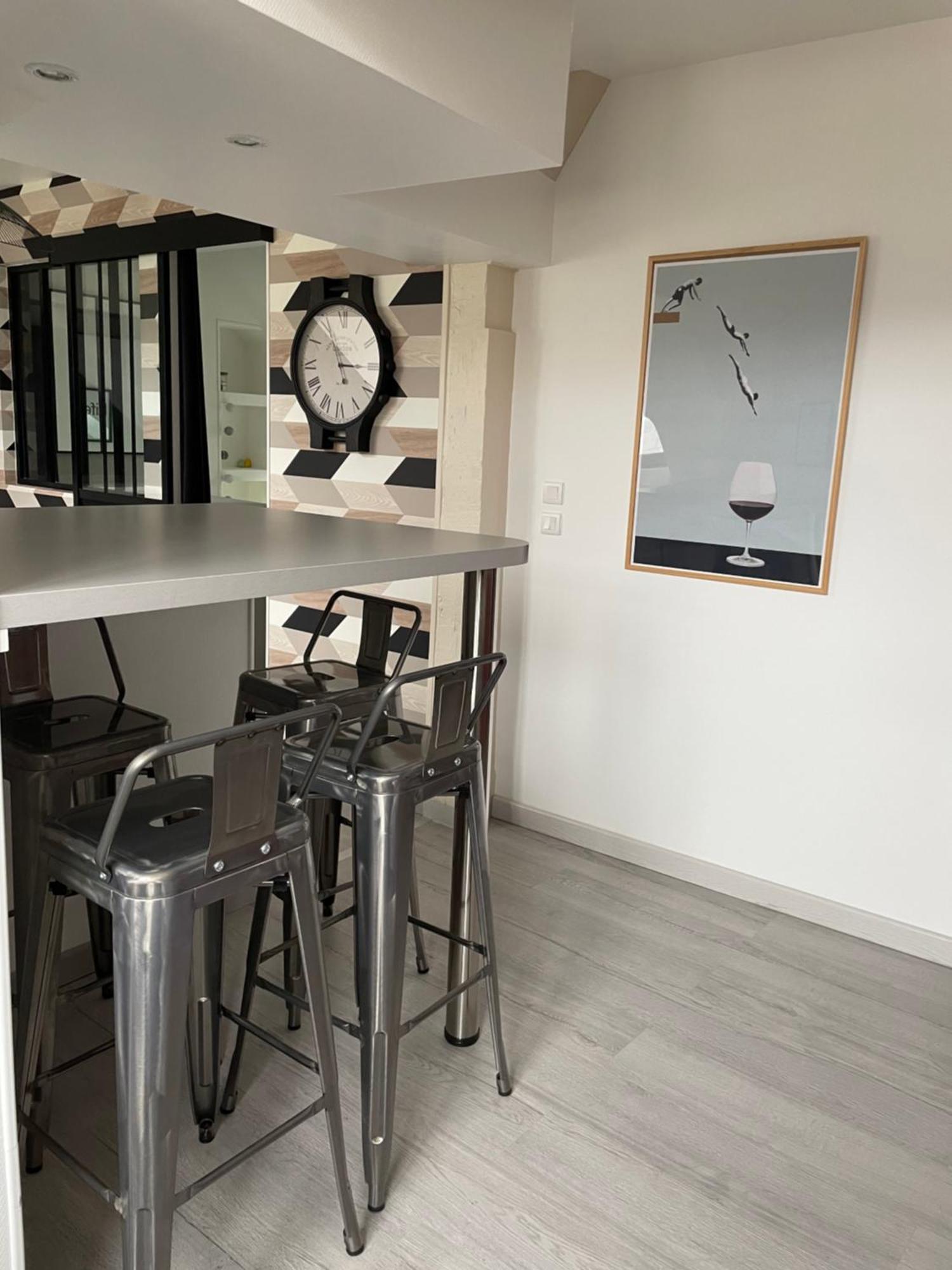 Magnifique Logement Au Pied Du Chateau Блуа Экстерьер фото